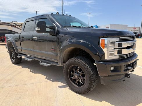 Used 2019 Ford F350 Limited AWD/4WD image 1
