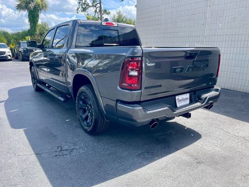 Used 2025 RAM 1500 Big Horn AWD/4WD image 3