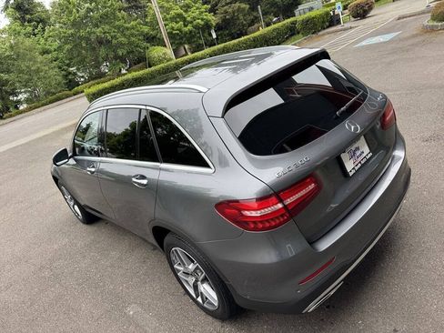Used 2017 Mercedes-Benz GLC 300 4MATIC image 11