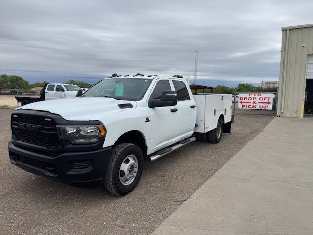 Used 2024 RAM 3500 Tradesman AWD/4WD image 5