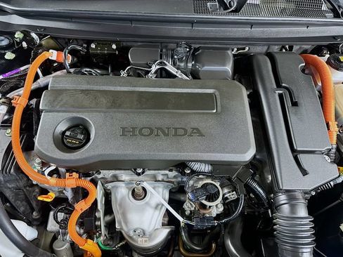 Certified 2024 Honda Accord Sport image 32