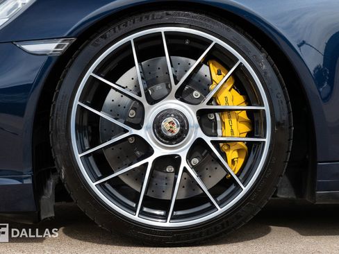 Used 2018 Porsche 911 Turbo S image 9