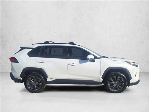 Certified 2023 Toyota RAV4 XLE Premium image 4
