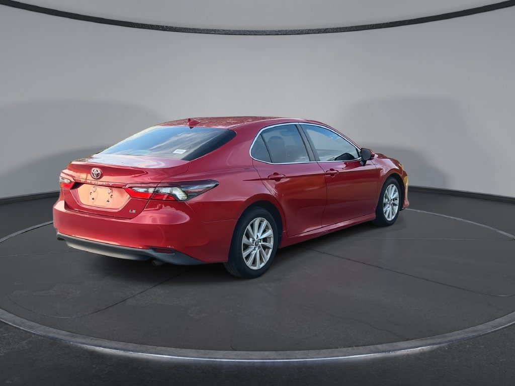 Used 2023 Toyota Camry LE FWD image 8