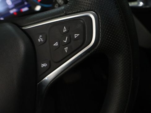 Used 2022 Chevrolet Equinox LS w/ LS Convenience Package FWD image 20