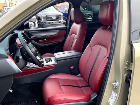 Used 2025 MAZDA CX-70 Plug-In Hybrid w/ Premium Plus image 7