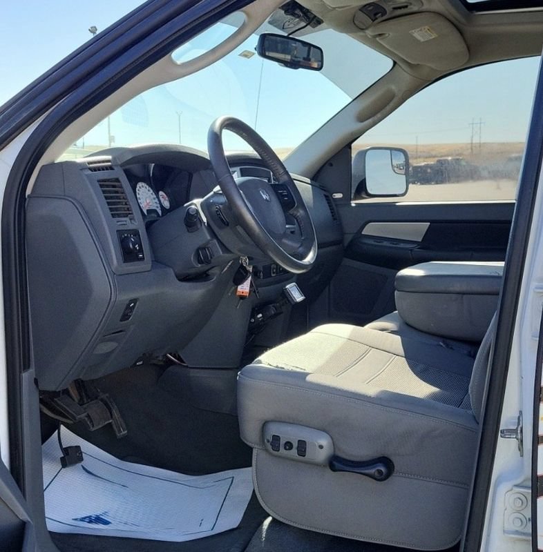 Used 2008 Dodge Ram 3500 Truck SXT w/ Popular Equipment Group AWD/4WD image 5
