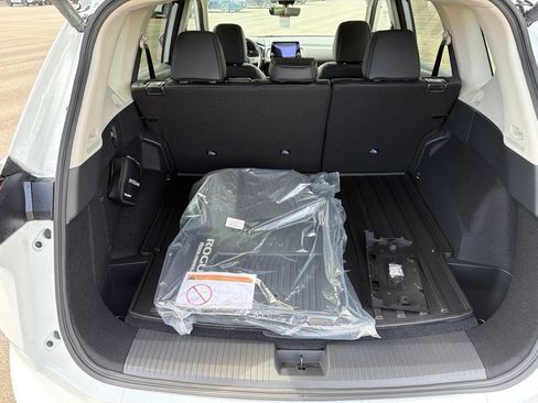 New 2026 Nissan Rogue SV AWD/4WD image 12