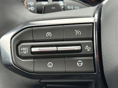 New 2026 GMC Acadia AT4 w/ Super Cruise Package image 30