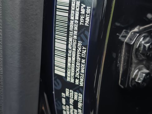 Used 2023 Jeep Renegade Latitude w/ Sun/Sound Group image 28