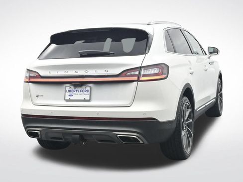 Used 2022 Lincoln Nautilus Reserve w/ Equipment Group 201A AWD/4WD image 7