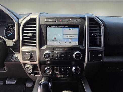 Used 2019 Ford F150 Lariat w/ Equipment Group 502A Luxury RWD image 15