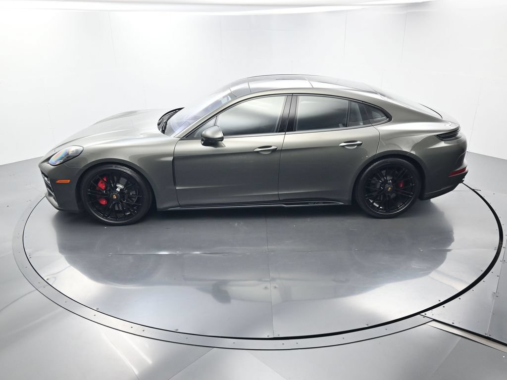 Certified 2026 Porsche Panamera GTS AWD/4WD image 37