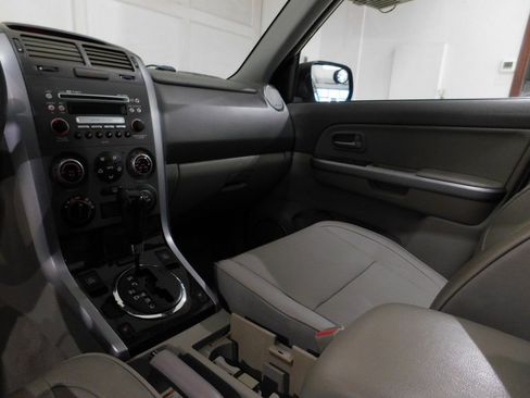 Used 2007 Suzuki Grand Vitara Luxury image 52