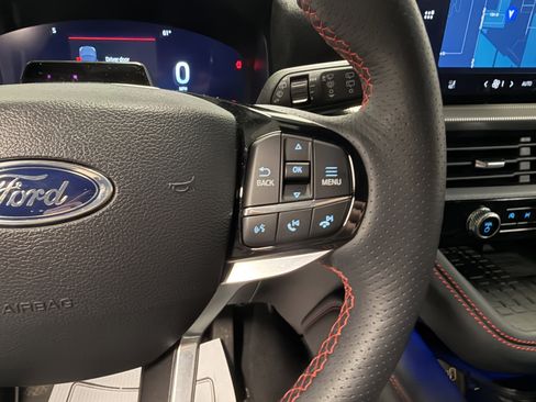 Used 2025 Ford Explorer ST-Line w/ Premium Package image 14