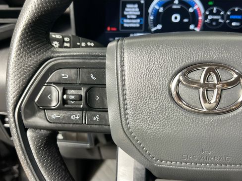 Used 2025 Toyota Sequoia TRD Pro w/ Tow Technology Package AWD/4WD image 18