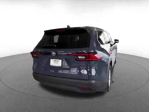 Used 2025 Toyota Grand Highlander LE image 16