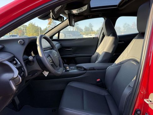 Used 2025 Lexus UX 300h AWD image 16