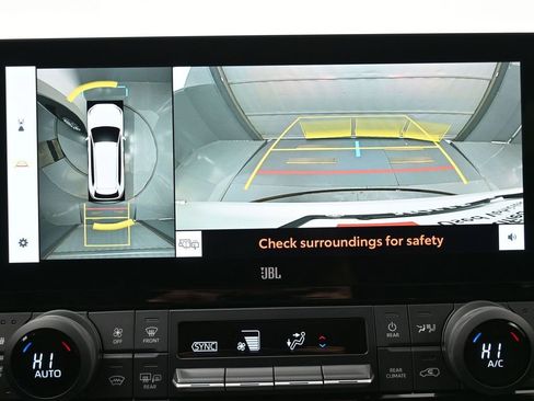 Used 2024 Toyota Grand Highlander Platinum image 23