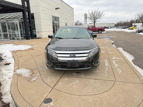 Used 2012 Ford Fusion SEL image 2