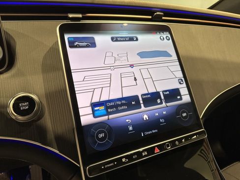 Used 2024 Mercedes-Benz EQE 350+ SUV image 18