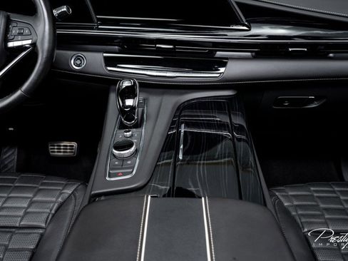 Used 2023 Cadillac Escalade V image 34