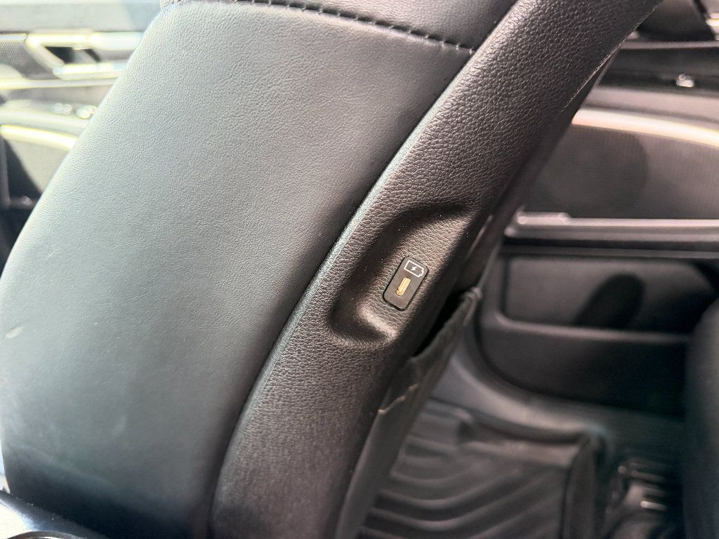 Used 2024 Kia Telluride S w/ S Sunroof Package FWD image 20