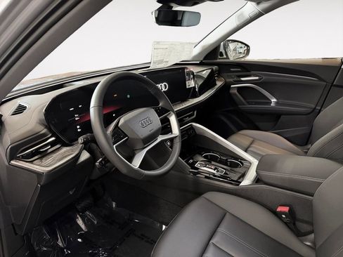 New 2025 Audi Q5 Premium Plus AWD/4WD image 10