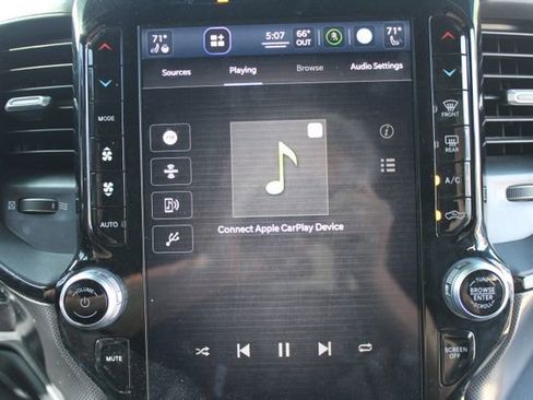 Used 2022 RAM 3500 Limited AWD/4WD image 23