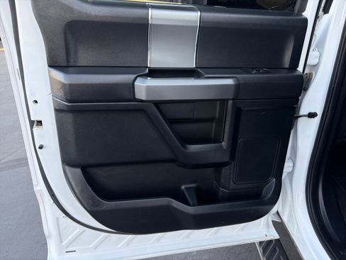 Used 2017 Ford F150 XLT w/ Equipment Group 302A Luxury AWD/4WD image 32