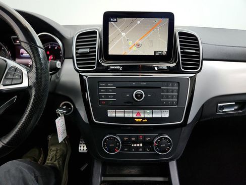 Used 2017 Mercedes-Benz GLE 43 AMG 4MATIC image 21