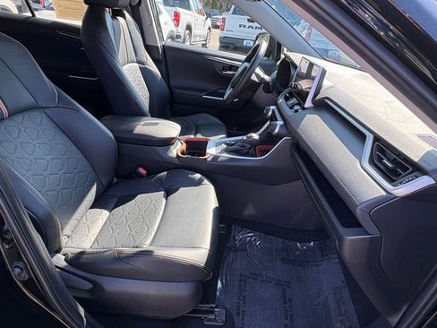 Used 2024 Toyota RAV4 Adventure AWD/4WD image 19