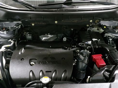 Used 2020 Mitsubishi Outlander Sport ES FWD image 17