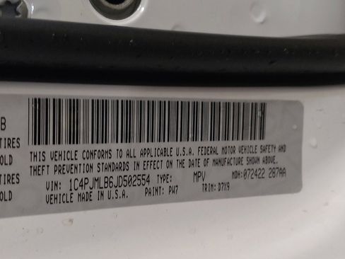 Used 2018 Jeep Cherokee Latitude Plus image 33