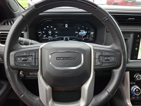 Used 2023 GMC Yukon XL Denali w/ Denali Reserve Package AWD/4WD image 28