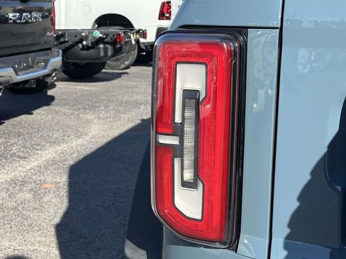 Used 2023 Ford Bronco Big Bend image 10