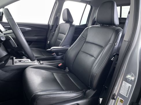 Used 2023 Honda Ridgeline RTL-E image 12