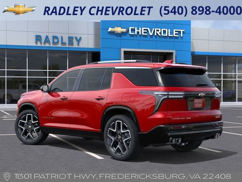 New 2026 Chevrolet Traverse High Country image 3