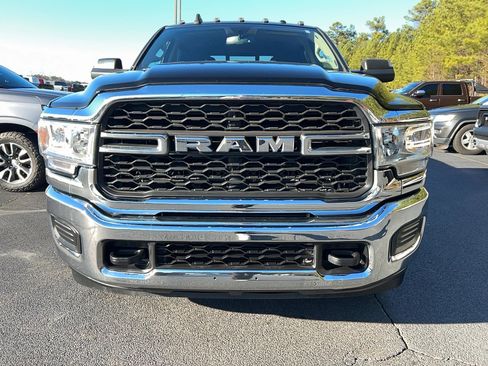 Used 2019 RAM 3500 Tradesman image 2