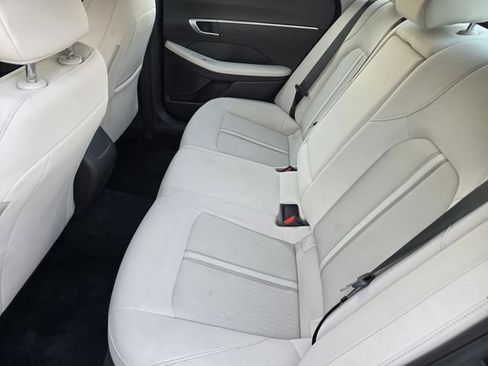 Used 2025 Hyundai Sonata SEL FWD image 15