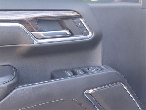 Used 2022 Chevrolet Silverado 1500 LT Trail Boss w/ Protection Package image 11