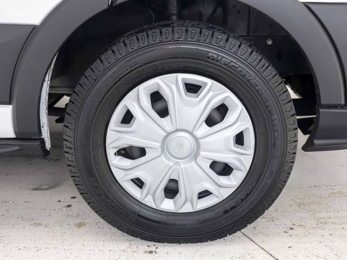 Used 2019 Ford Transit 350 XLT image 29