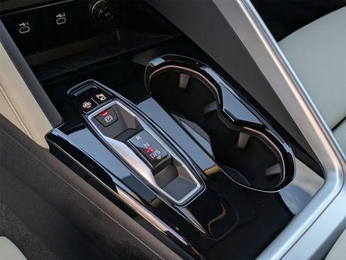 New 2025 Audi Q5 2.0T Premium Plus image 7