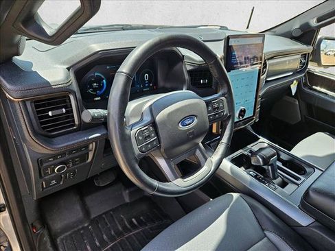 Used 2022 Ford F150 Lightning Lariat AWD/4WD image 10