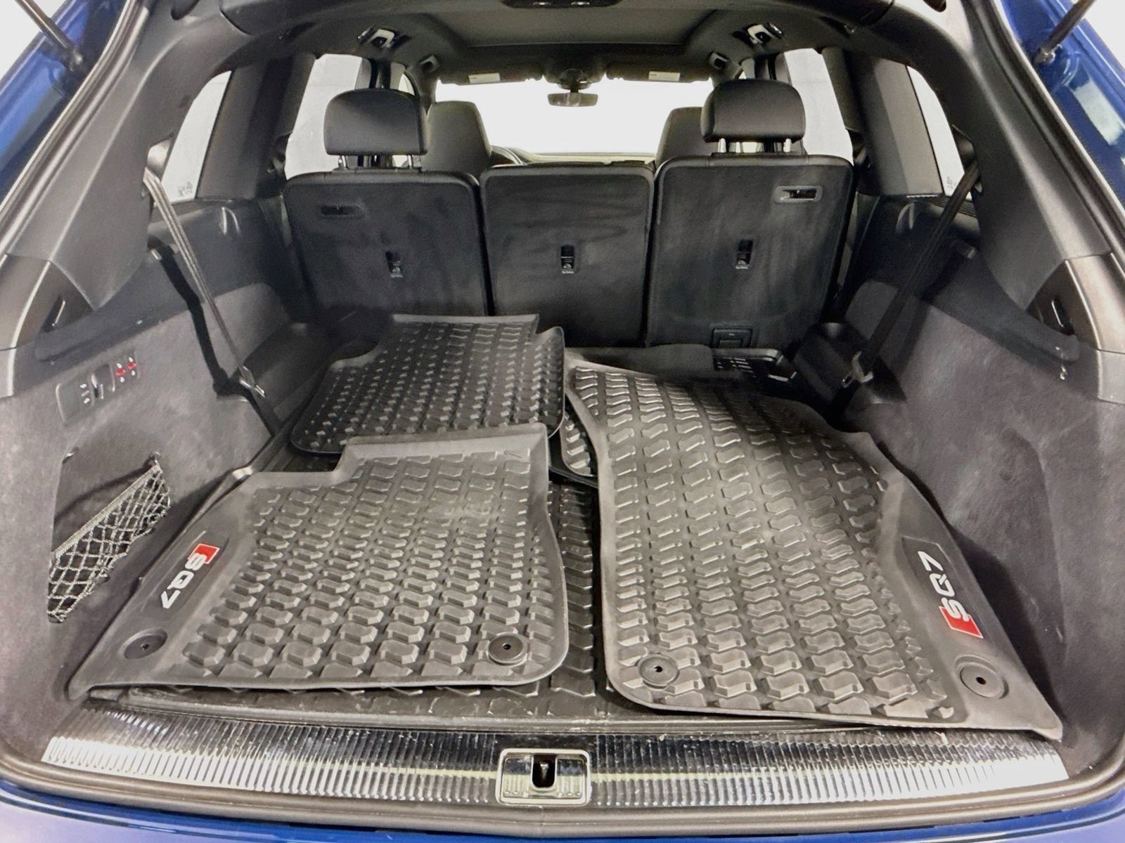 Certified 2025 Audi SQ7 Prestige AWD/4WD image 26