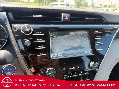 Used 2018 Toyota Camry XLE w/ Protection Package (Q2) FWD image 17