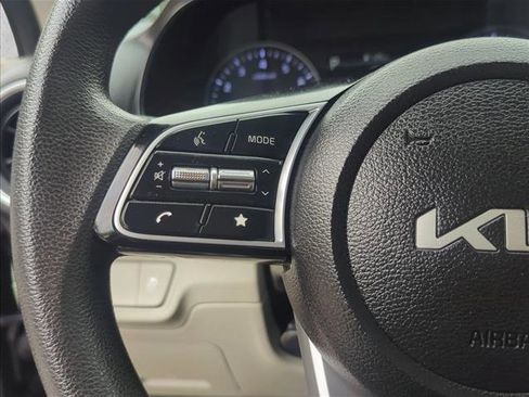 Used 2023 Kia Forte LXS FWD image 15