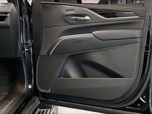 Used 2023 Cadillac Escalade Sport w/ Touring Package image 22