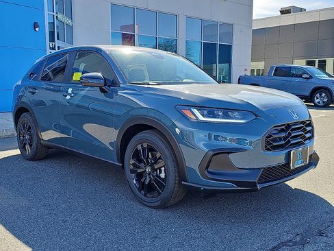 New 2026 Honda HR-V Sport image 2