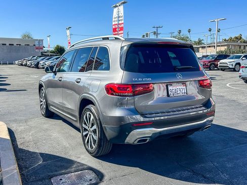 Used 2023 Mercedes-Benz GLB 250 image 9